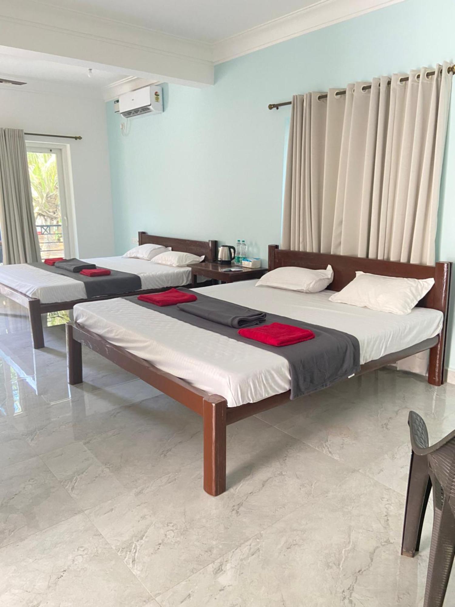 Ocean'S Edge By Vincen Hotel Calangute Exterior foto