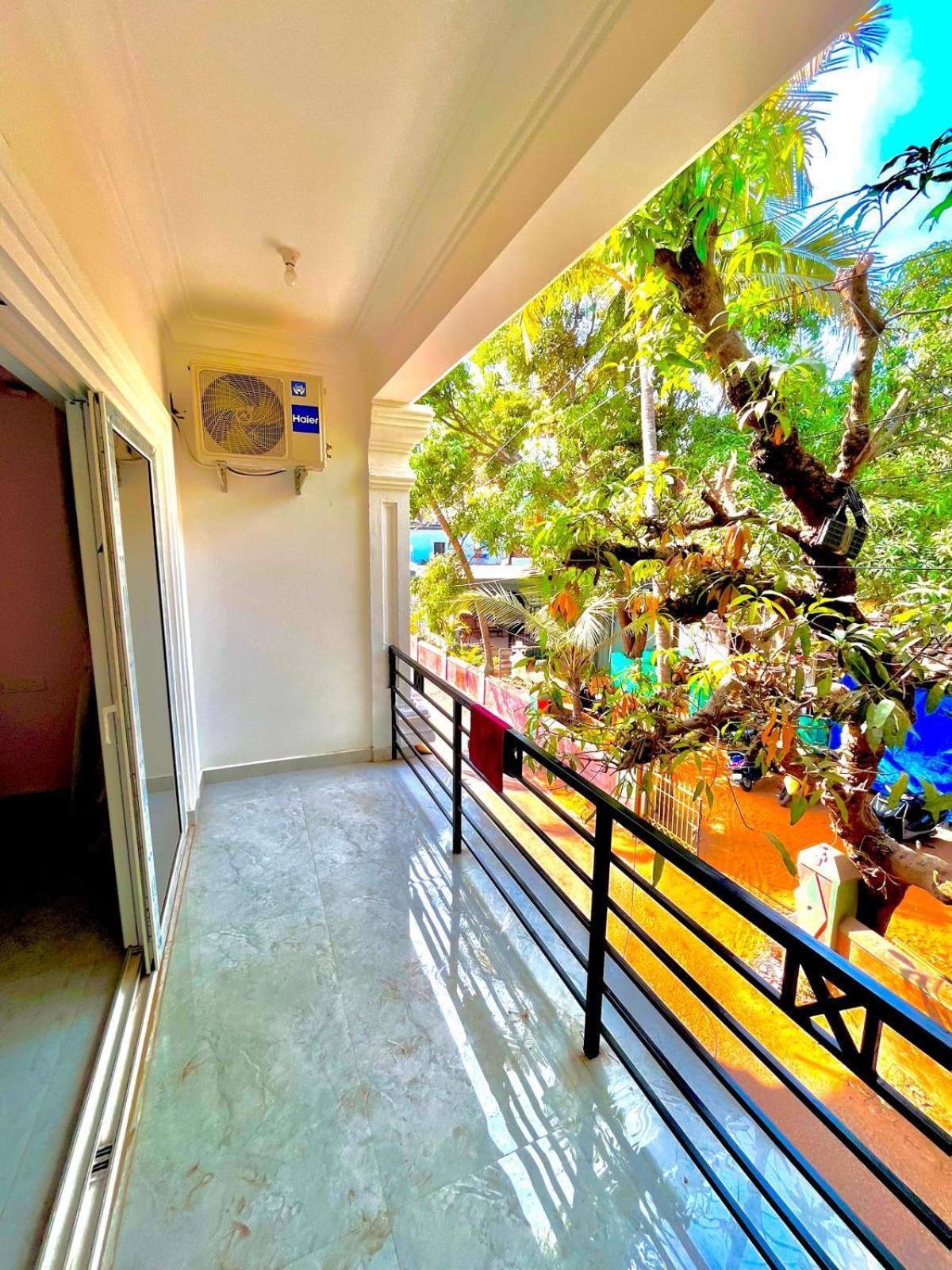 Ocean'S Edge By Vincen Hotel Calangute Exterior foto